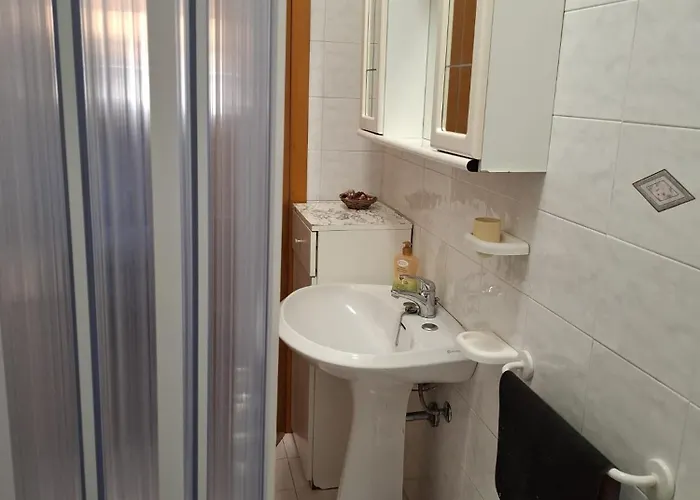 Casa de Férias Casa Di Adele Con Giardino Privato A 150 Mt Dal Mare Senigália