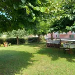 Casa Di Adele Con Giardino Privato A 150 Mt Dal Mare Дом отдыха *