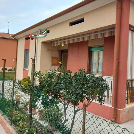 Casa vacanze Casa Di Adele Con Giardino Privato A 150 Mt Dal Mare Senigallia