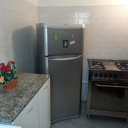 Casa Di Adele Con Giardino Privato A 150 Mt Dal Mare Casa vacanze Senigallia