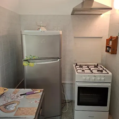 Casa Di Adele Con Giardino Privato A 150 Mt Dal Mare Senigallia
