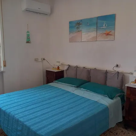 Casa vacanze Casa Di Adele Con Giardino Privato A 150 Mt Dal Mare