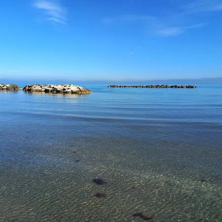Casa vacanze Casa Di Adele Con Giardino Privato A 150 Mt Dal Mare